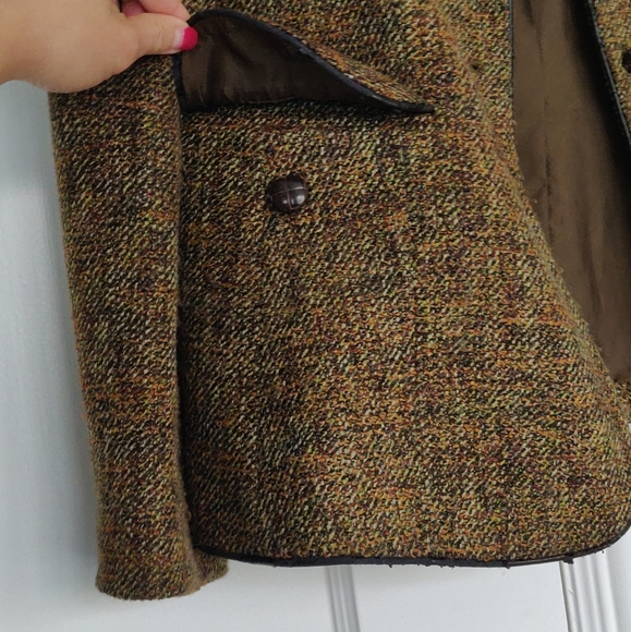 TALBOT'S Vintage Tweed Jacket | 10 - Picture 6 of 16